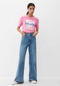 s.Oliver MIT FRONTPRINT - T-shirt z nadrukiem