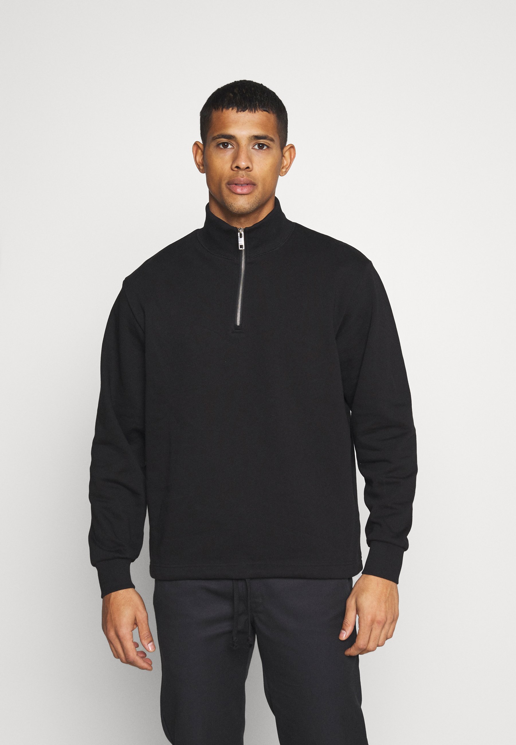black half zip