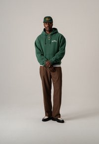 BLKVIS LOGO UNISEX - Sweatshirt - bottle green