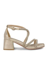 Złote sandały na wysokim obcasie z grubym słupkiem, paski z przodu i na kostce wykończone strukturalnym metalicznym wykończeniem oraz otwarty nos.