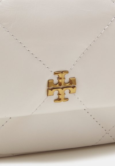 Tory Burch KIRA QUILT MINI FLAP BAG - Ülerinna-kott - blanc