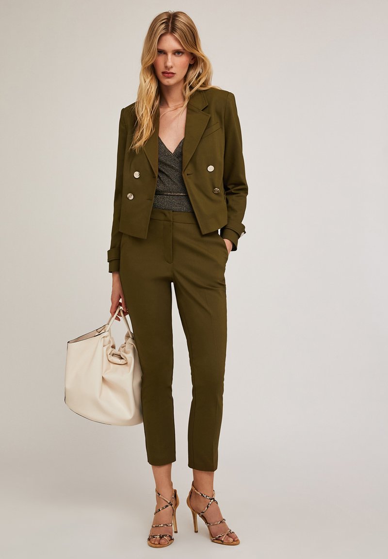 Outfit Giacca Blazer Verde Donna Motivi SPENCER Blazer Verde