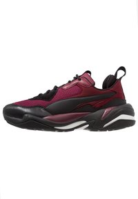 Puma Matalavartiset tennarit - black