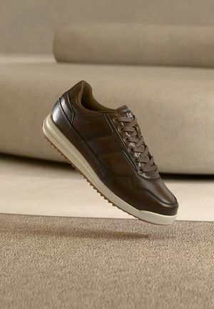 Pier One, UNISEX - Αθλητικά παπούτσια - brown