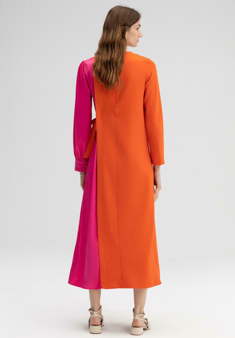 open lace back dress MINKPINK Jacques Contrast Orange Midi Dress main image 1