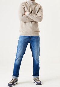 Garcia Stickad tröja - light brown