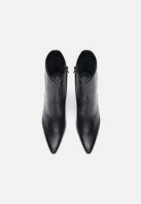 Zign Stivaletti - black