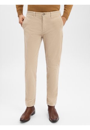 Chino - sand