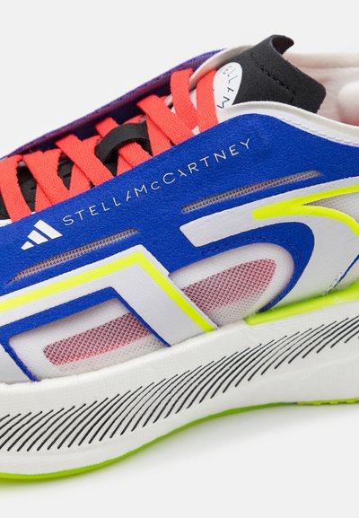 adidas by Stella McCartney ASMC ULTRABOOST 5 - Apavi skriešanai pa asfaltu - lucid blue/semi solar slime/core black