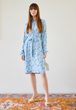 SLFFIOLA SHIRT DRESS - Shirt dress - blue bell