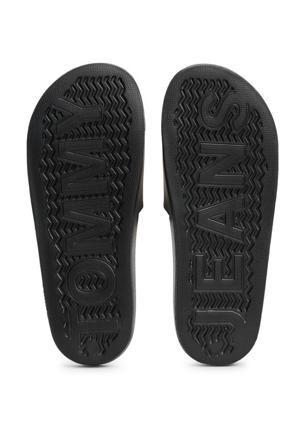 FLAG POOL - Pool slides4