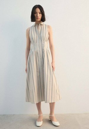 Robe chemise - brown