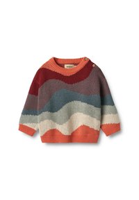 Strickpullover mit gewellten Streifen in Orange, Burgunderrot, Petrol, Creme und Grau; runder Ausschnitt mit zwei Knopfakzenten an der Schulter.