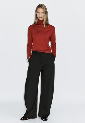 HIGH NECK LONG SLEEVED - Pullover - red
