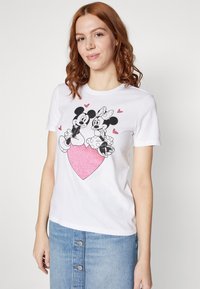 ONLY ONLMICKEY LIFE VALENTINE - Apdrukāts T-krekls - bright white