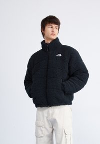 The North Face HIGH PILE JACKET  - Vinterjacka - black