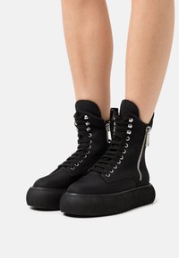 DKNY Botines - black