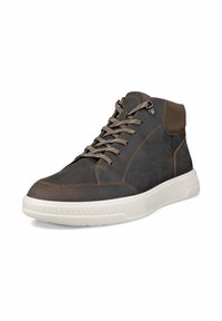 Hoge heren schoenen met een donkerbruin leren bovenwerk, contrasterende lichte stiksels en een witte rubberen zool. Voorzien van stevige veters en een gewatteerde kraag.