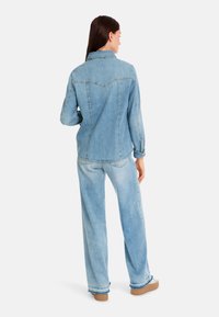 Marc Cain Hemdbluse - baby blue