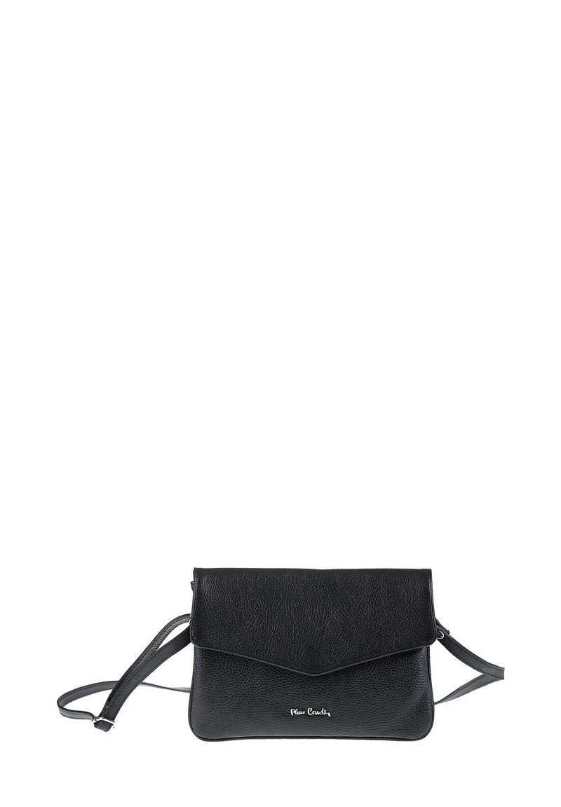 Borsa a tracolla nera in pelle con finitura testurizzata, patta pieghevole e accentatura in logo argento. Tracolla regolabile per un utilizzo versatile.