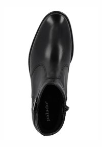 Schwarzer Leder-Stiefel mit glatter Oberfläche, seitlichem Reißverschluss und strukturiertem Design. Innen mit gepolstertem Fußbett für Komfort ausgestattet.