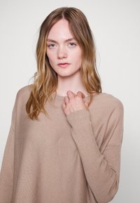 Anna Field Camisola - camel