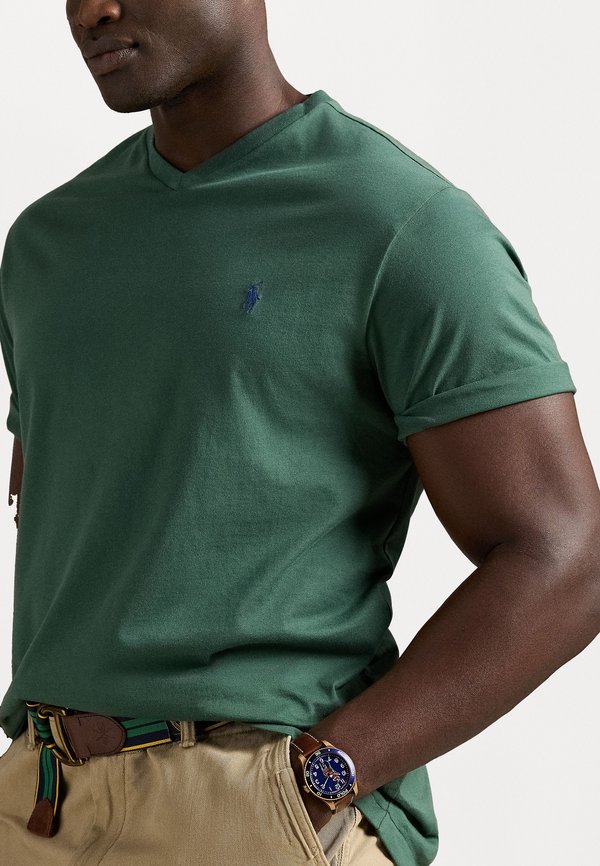 JERSEY V-NECK T-SHIRT - Basic T-shirt - washed forest3