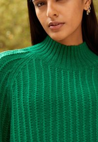 Next STITCH DETAIL LONG SLEEVE - Džemper - bright green
