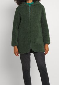 Vero Moda Abrigo corto - khaki