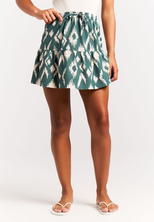 GRAN - A-Linien-Rock - laurelgreen