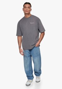 Dropsize Lihtne T-särk - anthracite