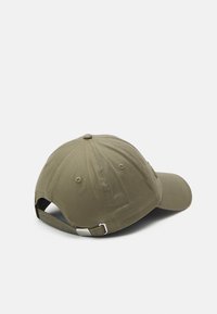 Calvin Klein EMBROIDERY UNISEX - Cap - delta green