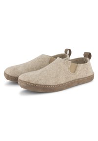 Travelin IN-HOME - Instappers - Sand