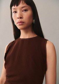 Mango Dnevna haljina - brown