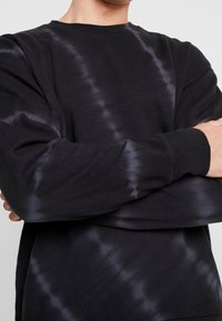 River Island Felpa - black