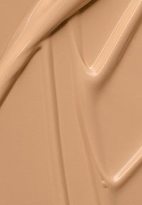 MÁDARA SKINONYM SEMI-MATTE PEPTIDE FOUNDATION - Fond de teint - #40 sand
