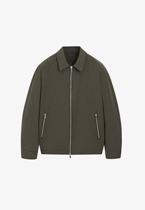 Lichtgewicht jas in olijfgroen met een kraag, twee voorzakken met rits en een rechte snit. Gladde textuur en minimalistisch design.