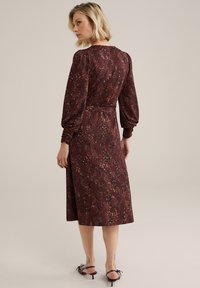 WE Fashion Vardagsklänning - burgundy red