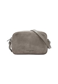 Graue Wildleder-rectanguläre Umhängetasche mit kurzem Trageriemen und silberfarbener Hardware. Besitzt eine glatte Textur und ein dezentes Logo auf der Vorderseite.