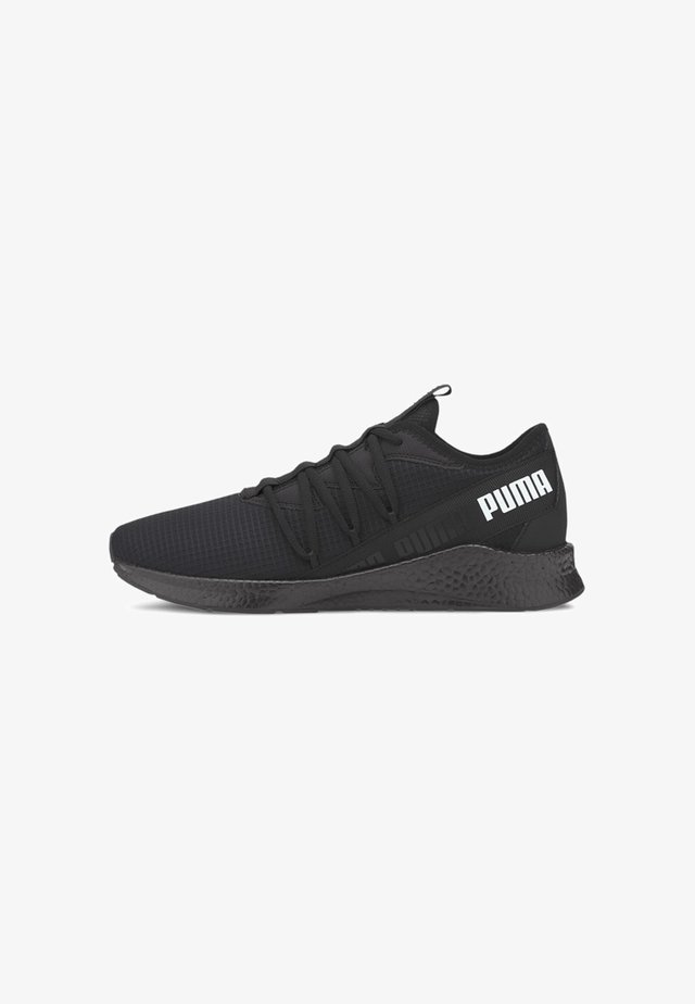 NRGY STAR NEW CORE - Scarpe da corsa stabili - black
