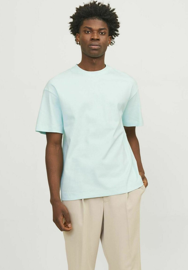 Jack & Jones JJEURBAN EDGE TEE NOOS - T-shirt basic - soothing sea