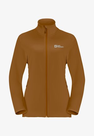 Bruine softshelljack met een hoge kraag, volledige rits en zijzakken. Voorzien van een logo op de linkerkant van de borst. Glad textuur, getailleerd ontwerp.