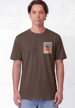 watapparel, TAROT THE CHOCOLATE - T-Shirt print - mocha