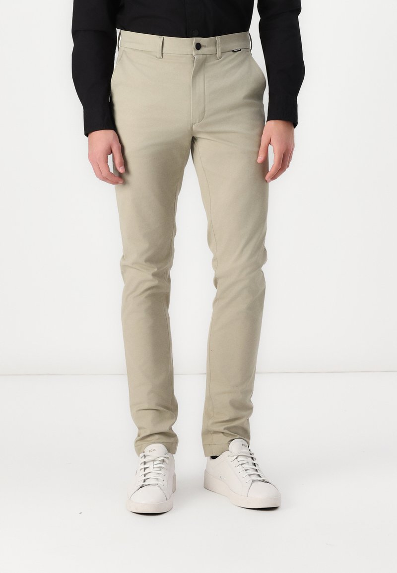 Calvin Klein MODERN SLIM - Chinos - london fog