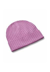 Cappello di lana lavorato a maglia in un morbido lavanda, con una texture a coste e un risvolto. Il materiale sembra caldo ed elastico.