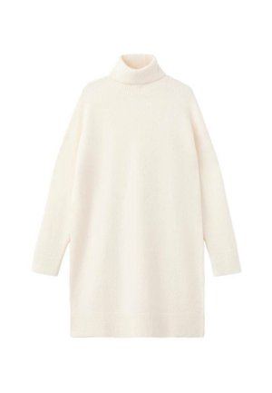 Svetr s dlouhým rukávem a rolákem v měkké off-white pletenině. Má uvolněný střih, rukávy a spodní lem se žebrováním pro přidanou texturu.