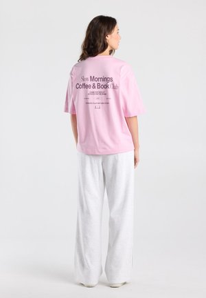 America Today, T-SHIRT - T-shirt print - pink