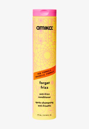 Flacon d'après-shampoing anti-frisottis Amika forget frizz, jaune avec un motif floral rose, bouchon rose et étiquette orange indiquant nouvelle formule.