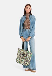 Marc Cain Hemdbluse - baby blue