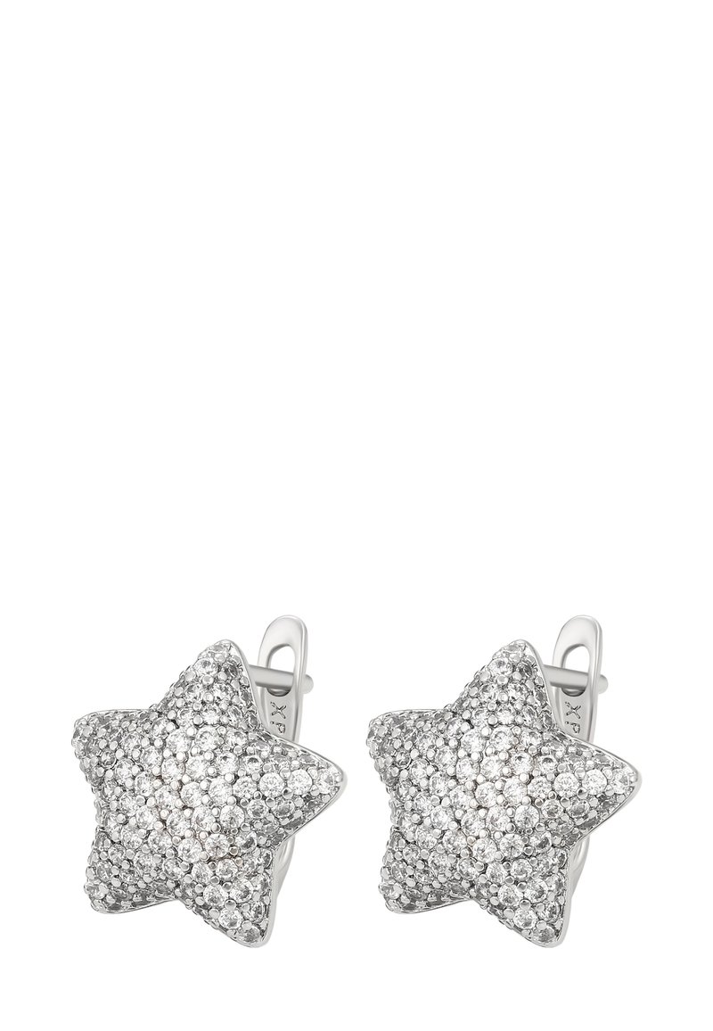 Orecchini a forma di stella argentata, caratterizzati da una superficie densamente decorata con pietre brillanti trasparenti e una clip in metallo liscia e lucida per un indossamento sicuro.